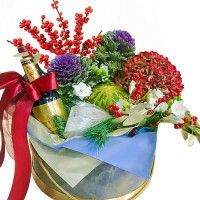 Большая праздничная коробка с богатым наполнением